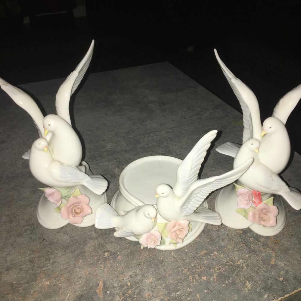 Set of 3 dove candle holders